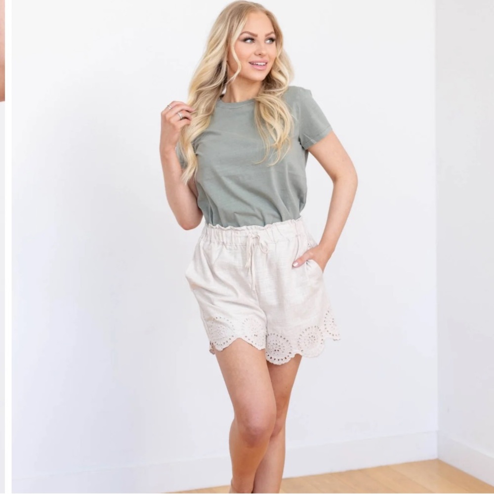 Dex High Waist Elastic Shorts Feminine Girly Cream Eyelet women’s large